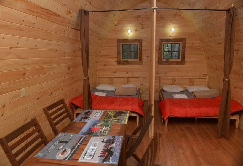 Hotel Les Prets A Camper Du Camping Tadoussac | Tadoussac | Quebec | Canada 2