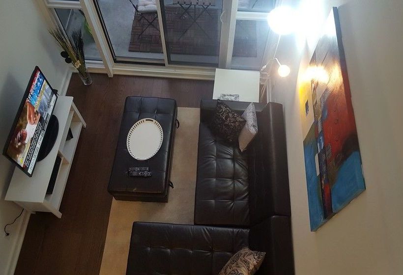 Pinnacle Suites - Trendy 2-story Loft | Toronto | Ontario | Canada 16