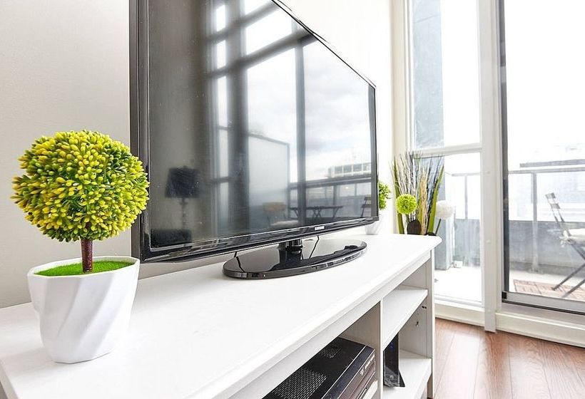 Pinnacle Suites - Trendy 2-story Loft | Toronto | Ontario | Canada 19