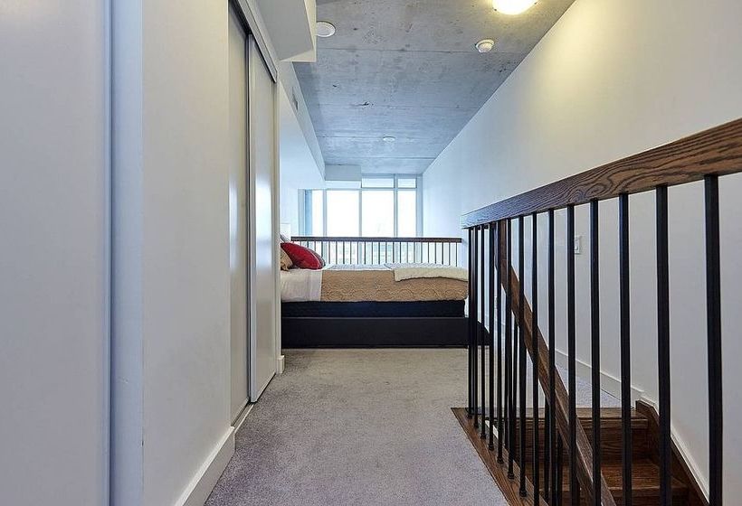 Pinnacle Suites - Trendy 2-story Loft | Toronto | Ontario | Canada 7
