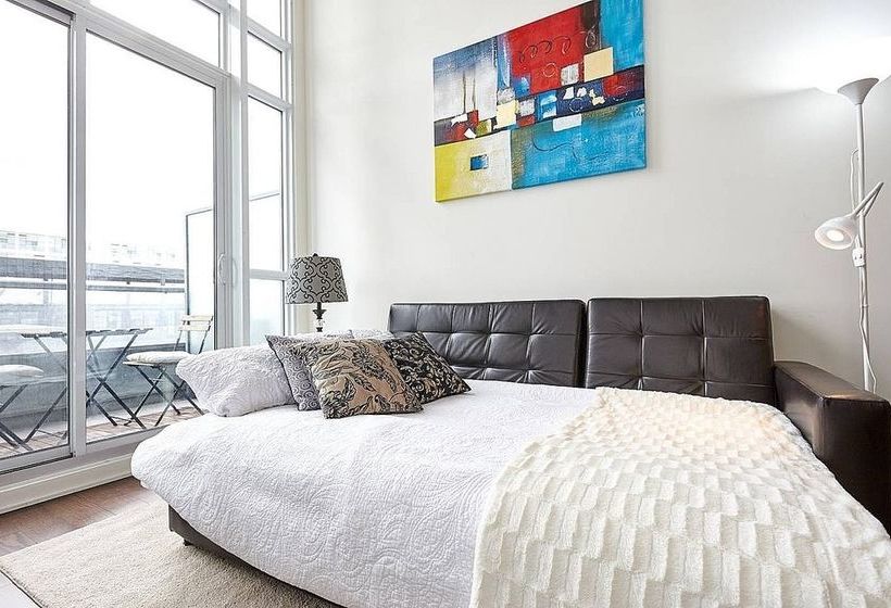 Pinnacle Suites - Trendy 2-story Loft | Toronto | Ontario | Canada 8