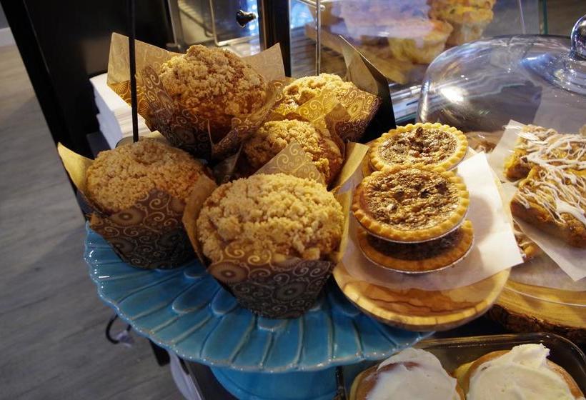 Hotel Bella Coola Eagle Lodge | Bella Coola | British Columbia | Canada 7