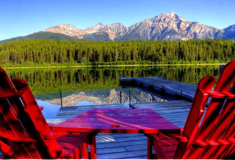 Resort Patricia Lake Bungalows | Jasper | Alberta | Canada 15