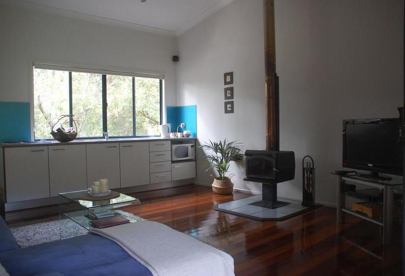 Resort Crookneck Retreat | Glass House Mountains | Queensland | Australia 14