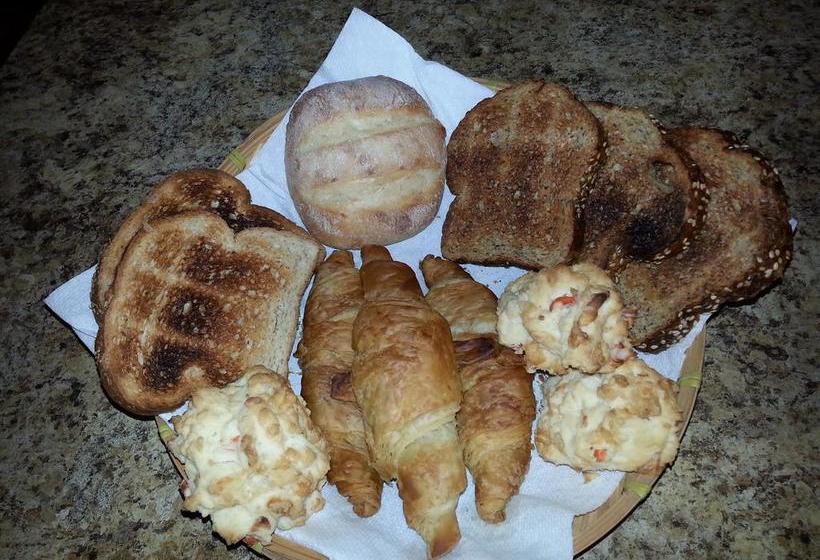 Sonora Desert Winery And Countryside B&b | Osoyoos | British Columbia | Canada 9