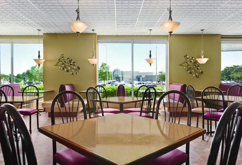 Hotel Days Inn By Wyndham London | London | Ontario | Canada 13