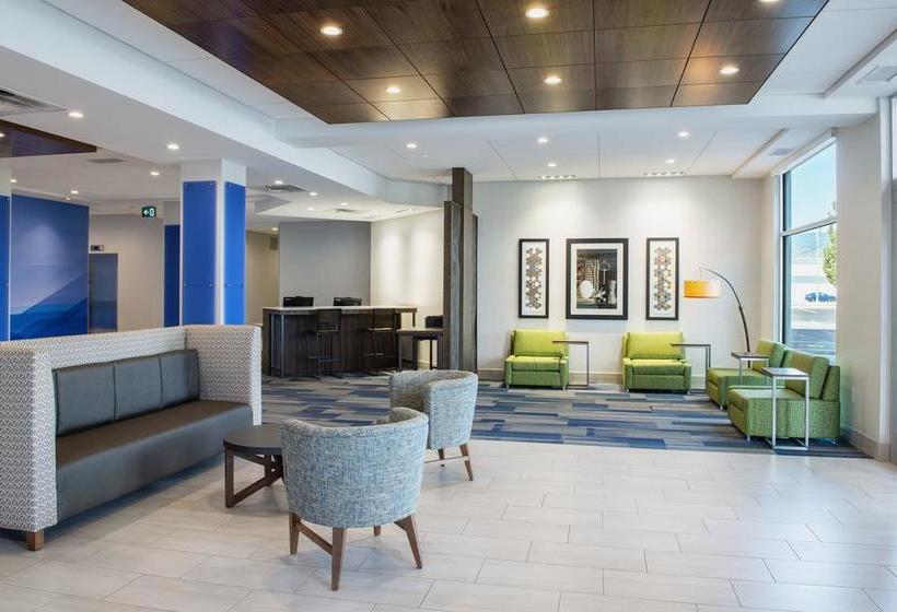 Hotel Holiday Inn Express & Suites Kelowna - East | Kelowna | British Columbia | Canada 2