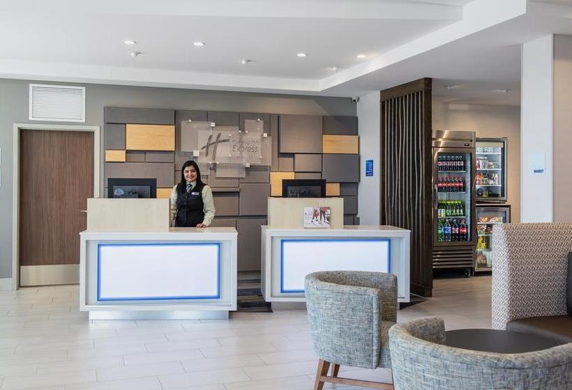 Hotel Holiday Inn Express & Suites Kelowna - East | Kelowna | British Columbia | Canada 4