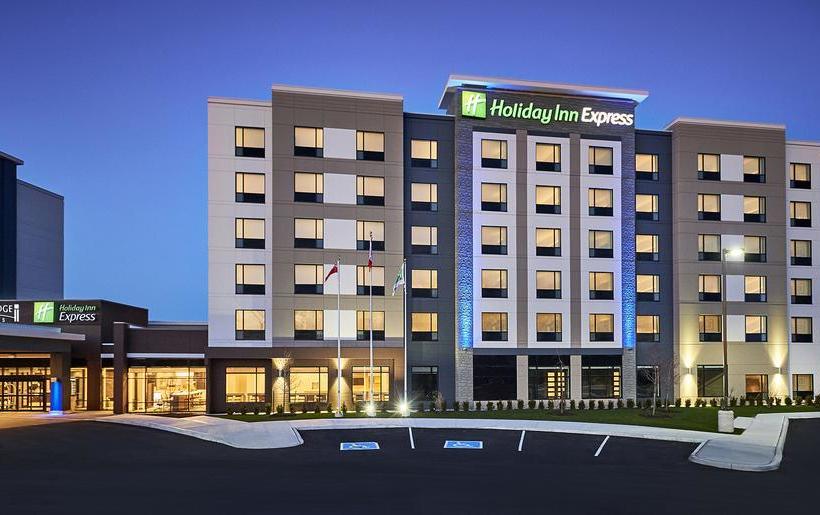 Hotel Holiday Inn Express & Suites Niagara On The Lake Ontario