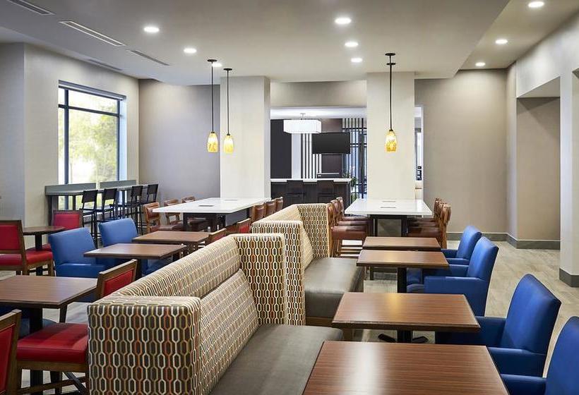 Hôtel Holiday Inn Express & Suites Niagara On The Lake | Niagara on the Lake | Ontario | Hôtels au Canada 3