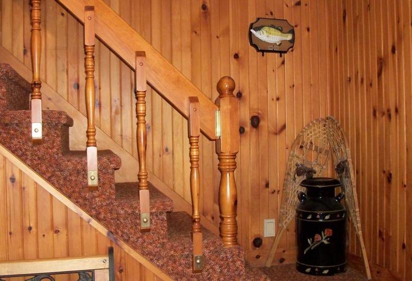 Au Beau Soleil Bed & Breakfast | Mont Tremblant | Quebec | Canada 19