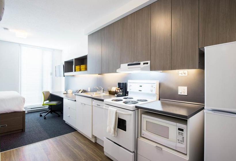 Hotel Ponderosa Studios | Vancouver | British Columbia | Canada 1