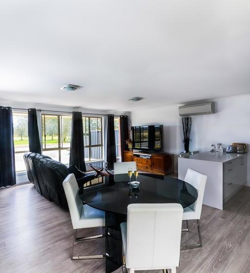 Lure Bed And Breakfast | Normanville | South Australia | Australia 1