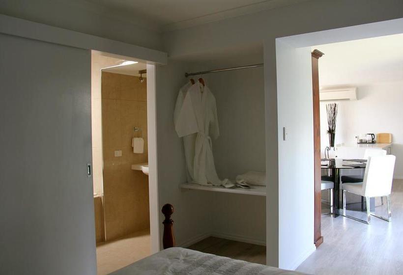 Lure Bed And Breakfast | Normanville | South Australia | Australia 5