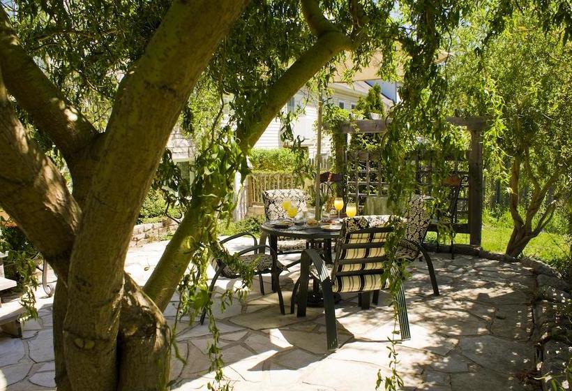 Panache Bed & Breakfast | Niagara on the Lake | Ontario | Canada 1