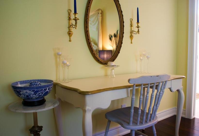 Panache Bed & Breakfast | Niagara on the Lake | Ontario | Canada 15