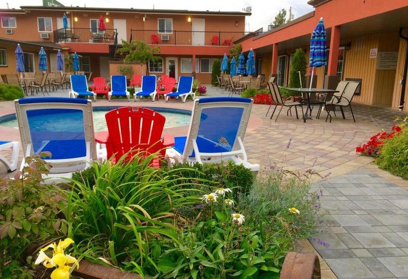 Hotel Sahara Suites | Osoyoos | British Columbia | Canada 2