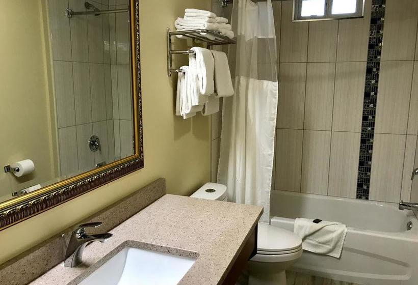 Hotel Sahara Suites | Osoyoos | British Columbia | Canada 9