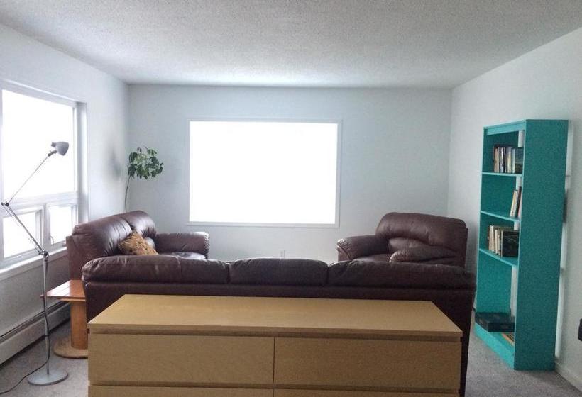 Old Town Bed & Breakfast | Yellowknife | Northwest Territories | Canada 7