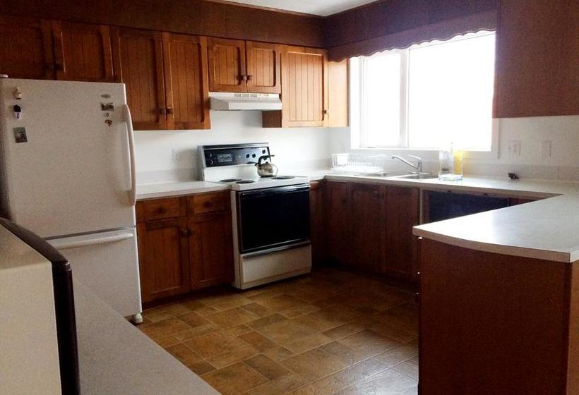 Old Town Bed & Breakfast | Yellowknife | Northwest Territories | Canada 9