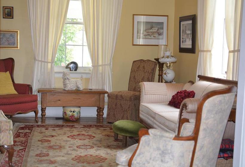 The Stewart House Bed & Breakfast | Niagara on the Lake | Ontario | Canada 12