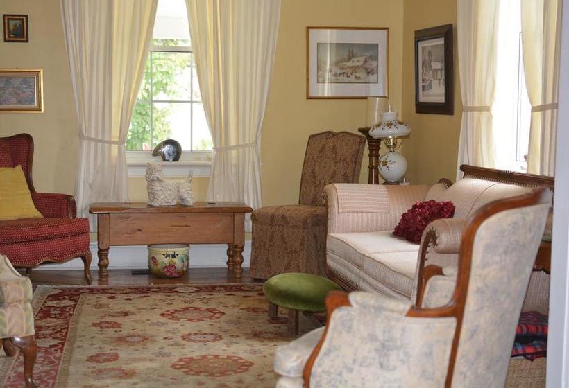The Stewart House Bed & Breakfast | Niagara on the Lake | Ontario | Canada 9