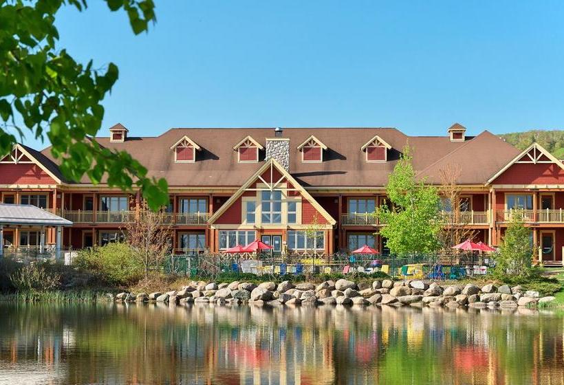 Hotel Embarc Blue Mountain | Blue Mountains | Ontario | Canada 12