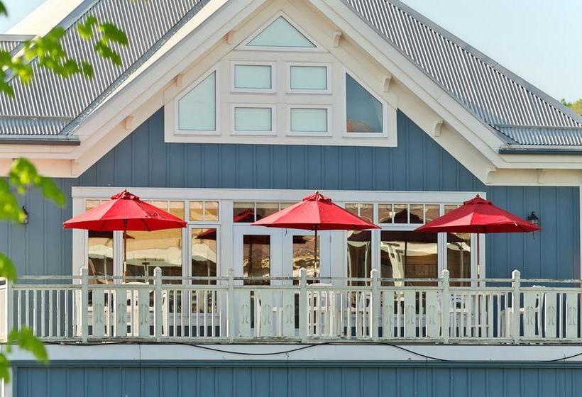 Hotel Embarc Blue Mountain | Blue Mountains | Ontario | Canada 14