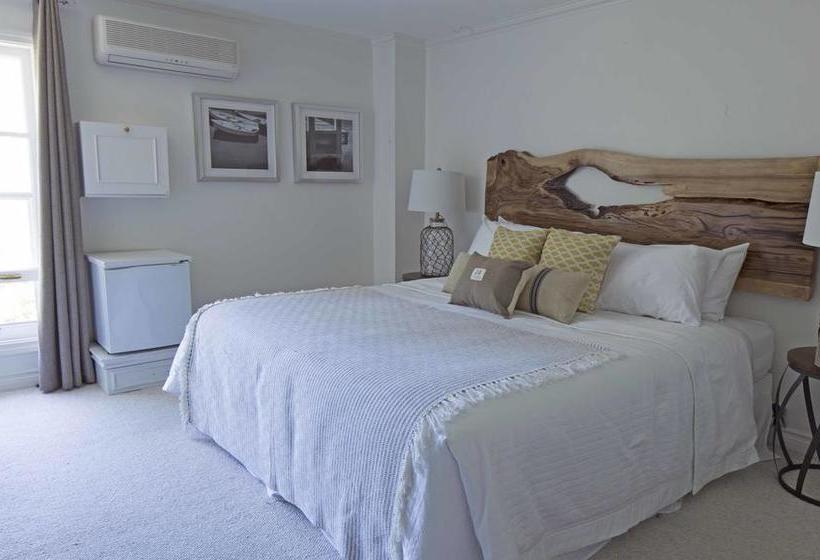 Queen Regent Bed & Breakfast | Niagara on the Lake | Ontario | Canada 4