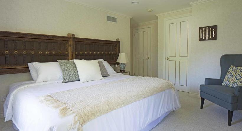 Queen Regent Bed & Breakfast | Niagara on the Lake | Ontario | Canada 6