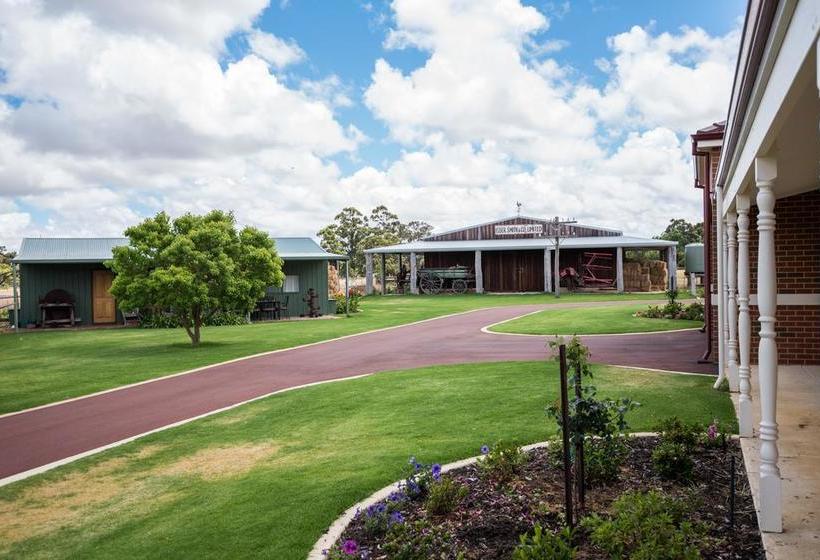 Bed and Breakfast Braybrook Boutique Bnb | Serpentine | Western Australia | Australia 5