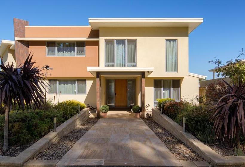 Luna Blu  Luxury B&b | Rhyll | Victoria | Australia 5