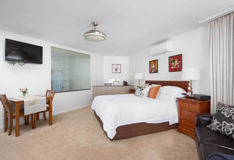 Luna Blu  Luxury B&b | Rhyll | Victoria | Australia 9