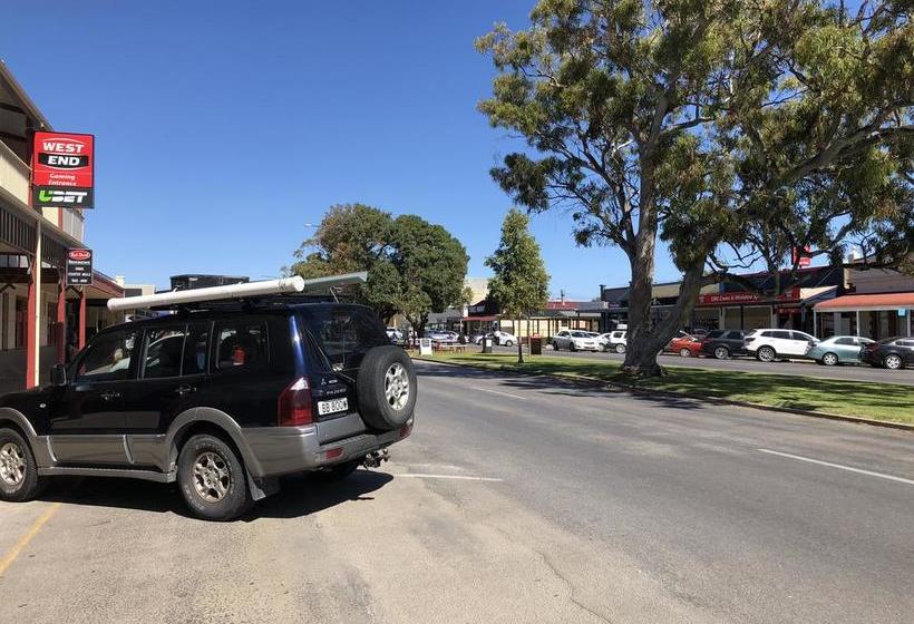 Hotel Minlaton | Minlaton | South Australia | Australia 4