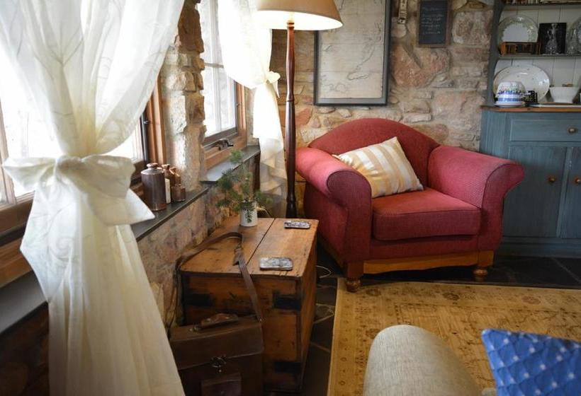 Trestrail Cottage B & B | Penwortham | South Australia | Australia 11