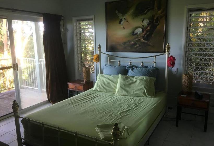 Bed and Breakfast Mission Beach Escape | South Mission Beach | Queensland | Australia 4