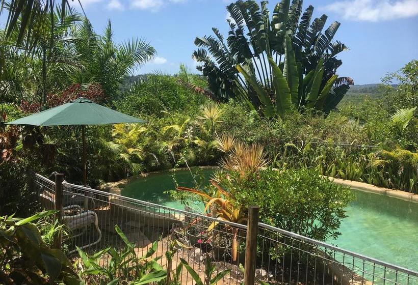 Bed and Breakfast Mission Beach Escape | South Mission Beach | Queensland | Australia 9