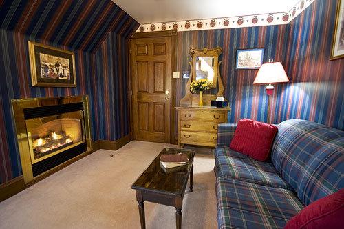 Bed and Breakfast Cranberry Cove Inn | Louisbourg | Nova Scotia | Canada 1