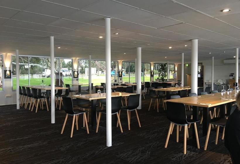 Hotel Murray River Queen | Renmark | South Australia | Australia 6