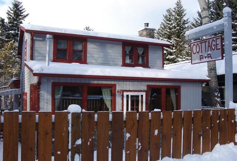 Cottage B&b | Banff | Alberta | Canada 12