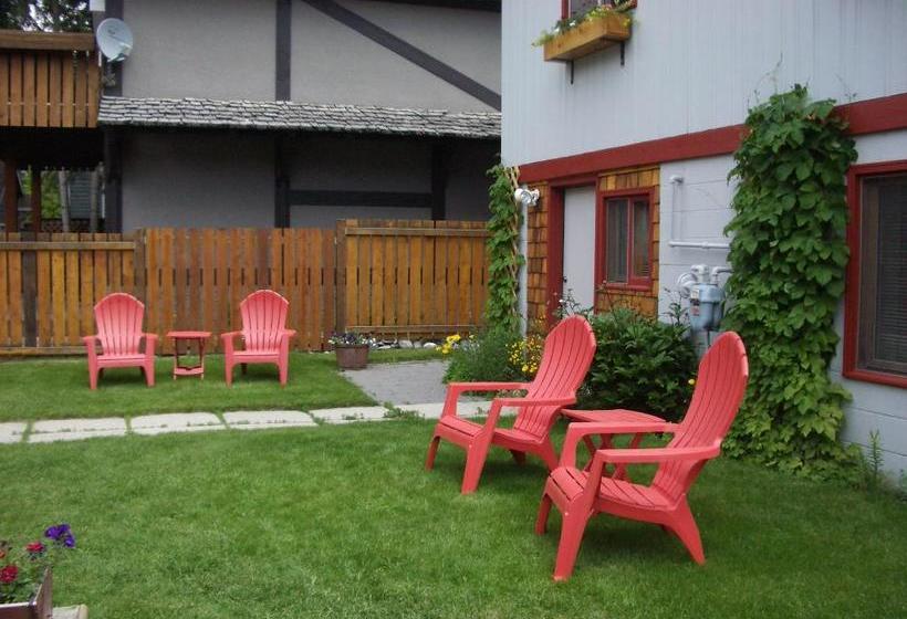 Cottage B&b | Banff | Alberta | Canada 3