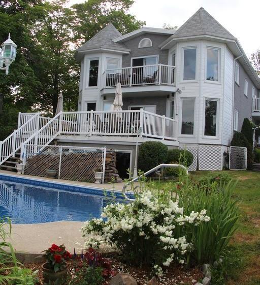 Bed and Breakfast Auberge Emond