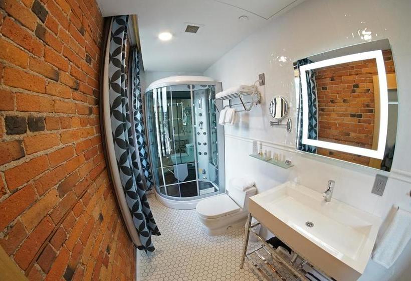 Hotel Savoy | Nelson | British Columbia | Canada 17