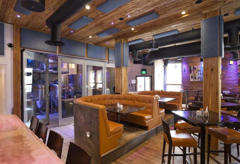 Hotel Savoy | Nelson | British Columbia | Canada 3