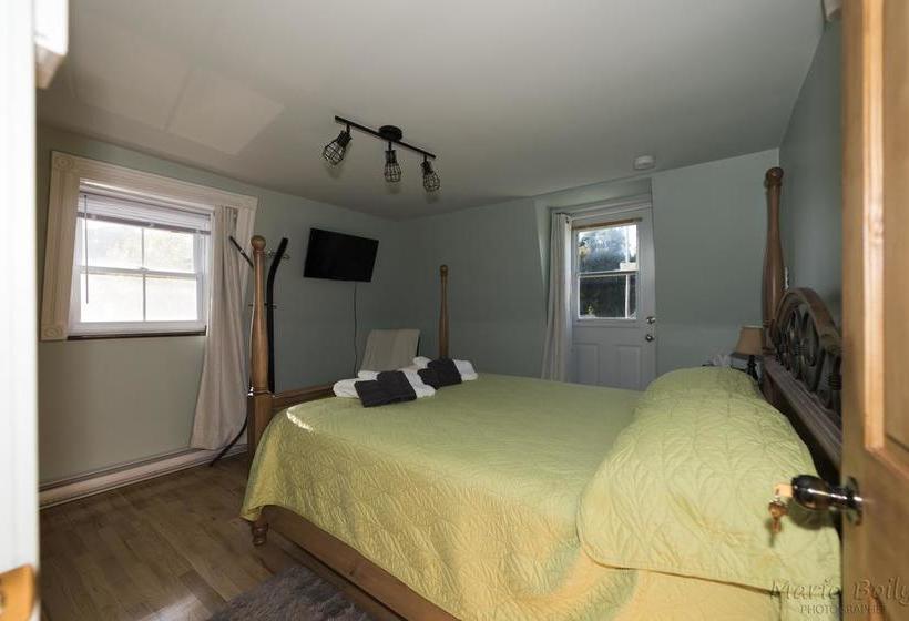 Bed and Breakfast Gîte La Belle Dame | Saguenay | Quebec | Canada 10