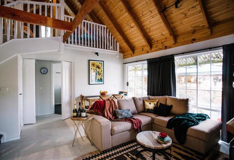 Wurrung B & B | Woodend | South Australia | Australia 5