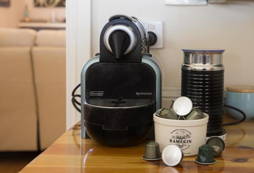 Bed and Breakfast Azalea Cedarrose Barossa Valley Villa | Lyndoch | South Australia | Australia 15