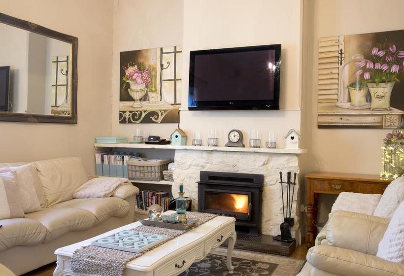 Bed and Breakfast Azalea Cedarrose Barossa Valley Villa | Lyndoch | South Australia | Australia 18