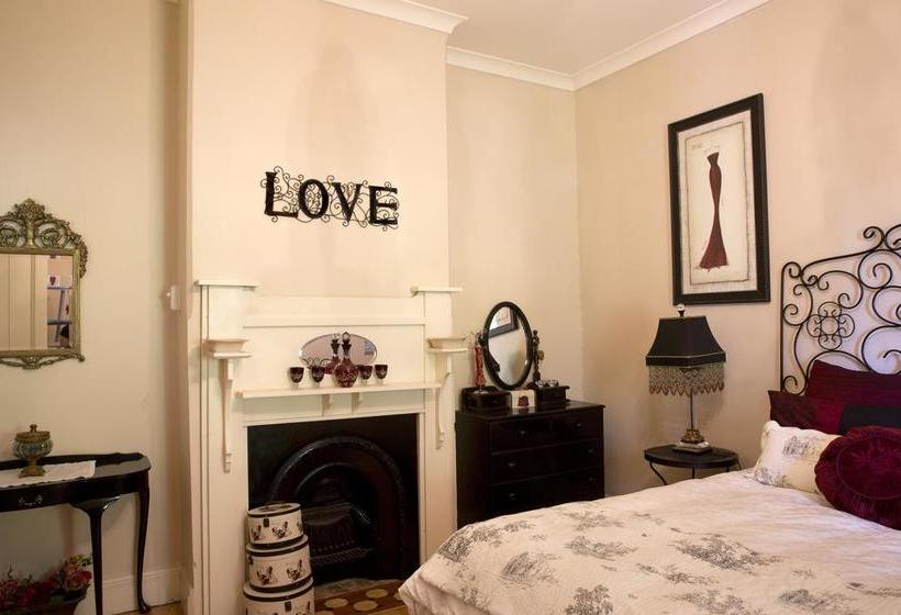 Bed and Breakfast Azalea Cedarrose Barossa Valley Villa | Lyndoch | South Australia | Australia 2