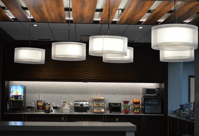 Hotel Wingate By Wyndham Kamloops | Kamloops | British Columbia | Canada 13